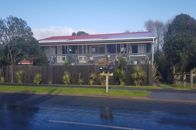 Photo of property in 3/130 Pukehina Parade, Pukehina, 3189