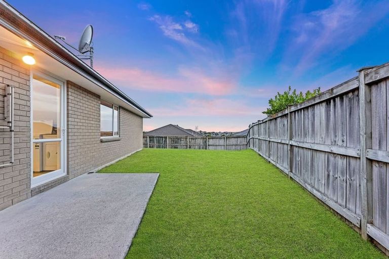 Photo of property in 9 Mcneish Place, Pokeno, 2402