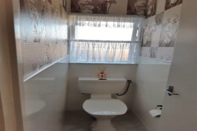 Photo of property in 10 Windsor Avenue, Te Kamo, Whangarei, 0112