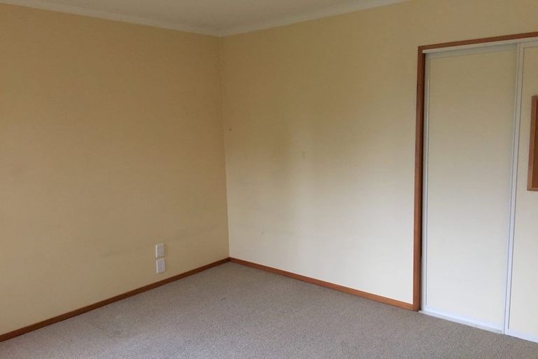 Photo of property in 50d Middlepark Road, Sockburn, Christchurch, 8042