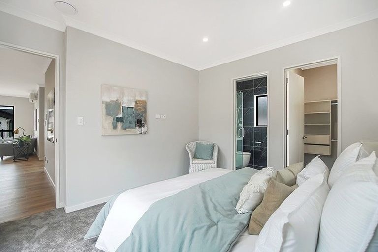 Photo of property in 26 Holcroft Street, Papakura, 2110