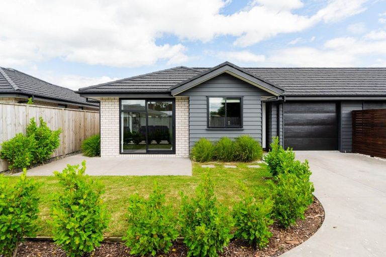 Photo of property in 1136b Heaphy Terrace, Fairfield, Hamilton, 3214