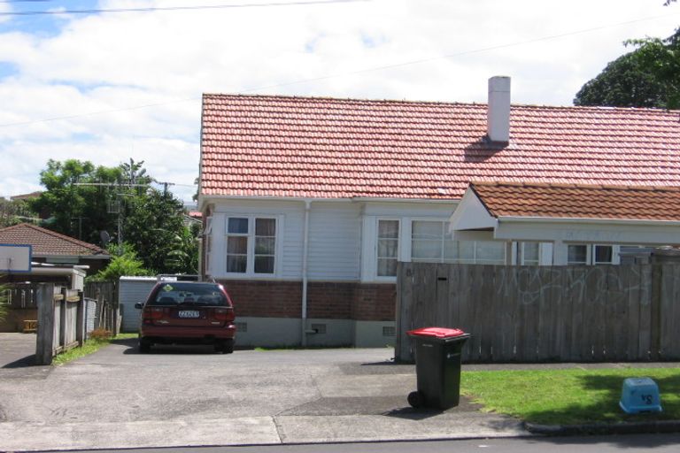Photo of property in 8 Moana Avenue, Onehunga, Auckland, 1061