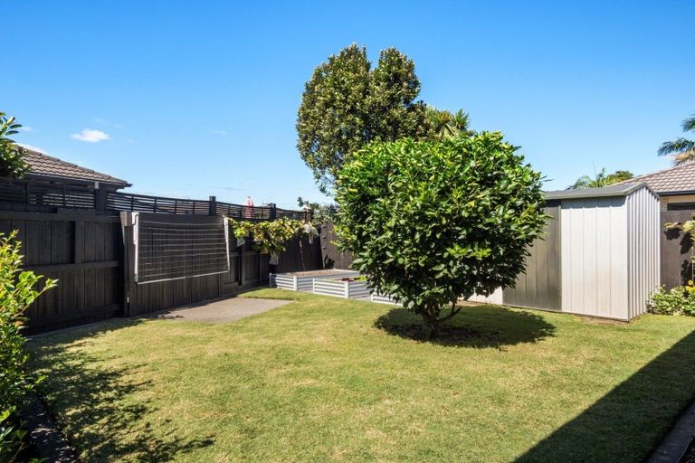 Photo of property in 5 Ohope Place, Papamoa Beach, Papamoa, 3118