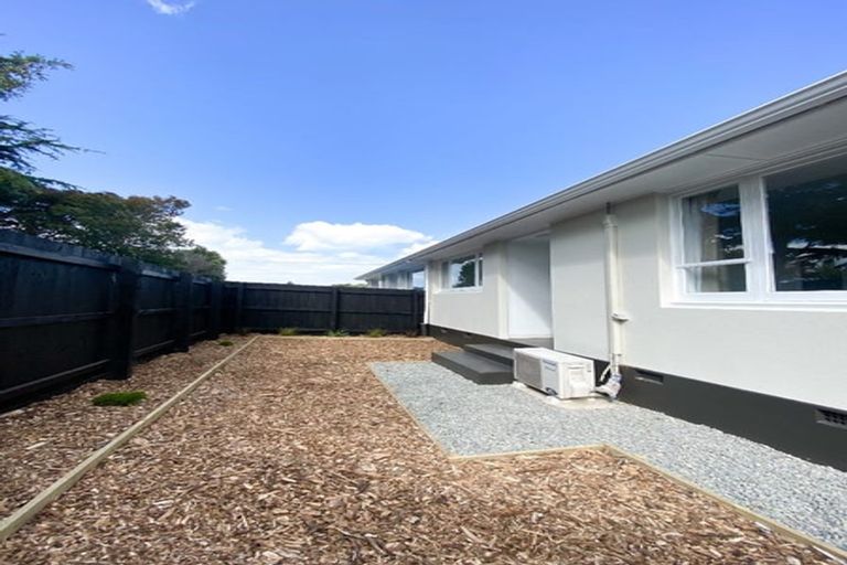 Photo of property in 2/61 Marshland Road, Shirley, Christchurch, 8061