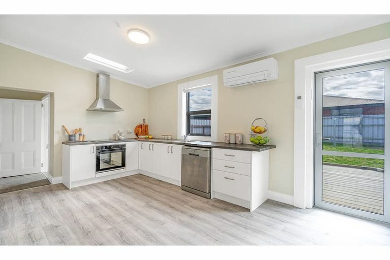 Photo of property in 22 Clutha Street, Alexandra, 9320