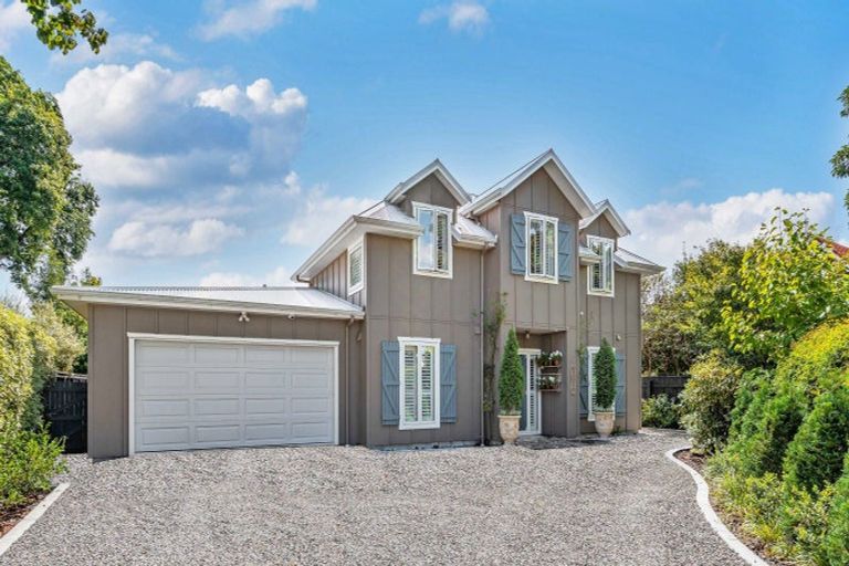 Photo of property in 17b Jellicoe Street, Greytown, 5712