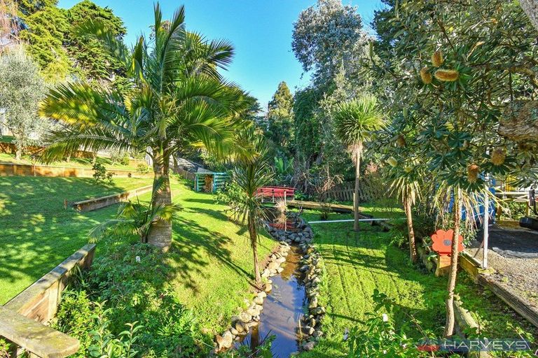 Photo of property in 36 Bays Road, Orere Point, 2585