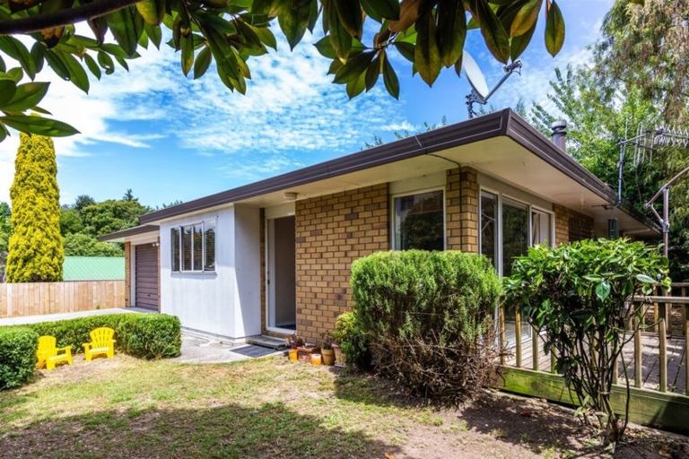 Photo of property in 2/15 Kotare Street, Hilltop, Taupo, 3330