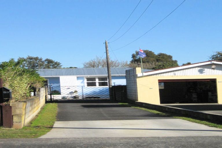 Photo of property in 53 Sheehan Avenue, Papakura, 2110