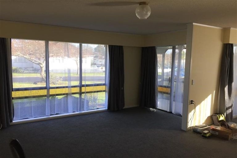 Photo of property in 13 Mahoe Street, Inglewood, 4330