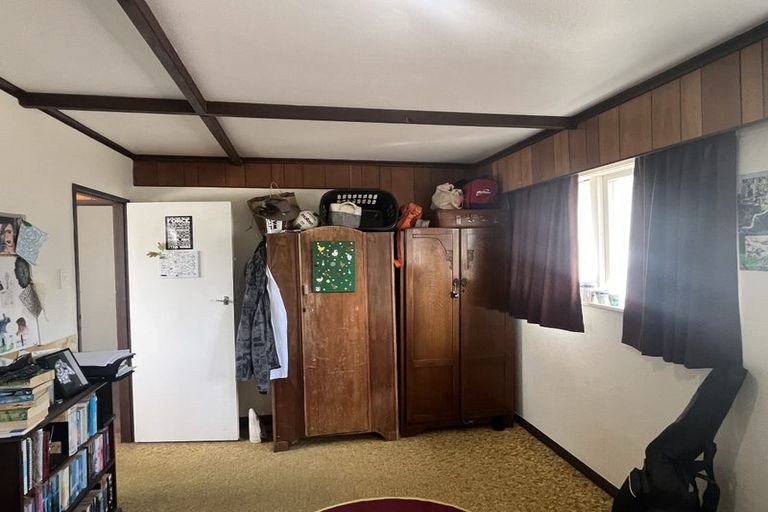 Photo of property in 241 Botanical Road, Takaro, Palmerston North, 4412