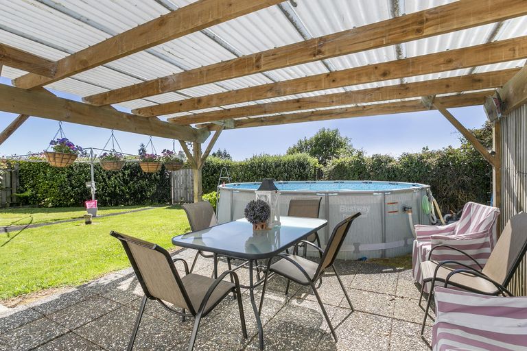 Photo of property in 16 Mcmurray Road, Hunua, Papakura, 2584