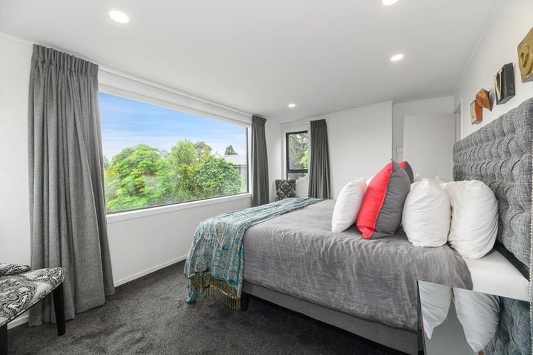 Photo of property in 441 Titirangi Road, Titirangi, Auckland, 0604