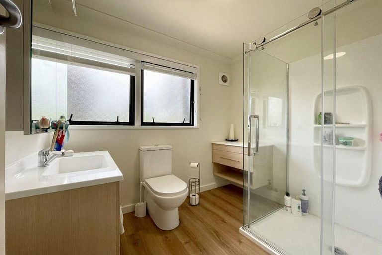 Photo of property in 58 Brooklands Road, Brooklands, New Plymouth, 4310