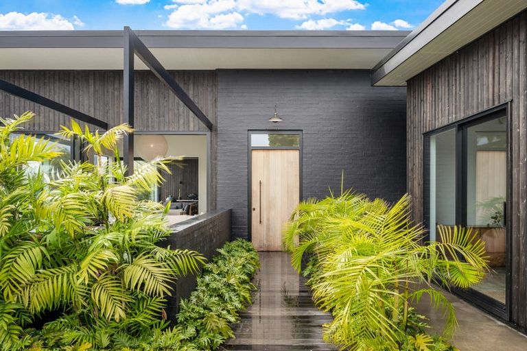 Photo of property in 70 Point Wells Road, Point Wells, Warkworth, 0986