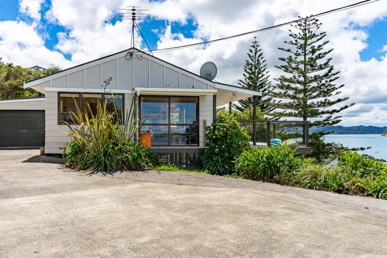Photo of property in 14 Cliff Street, Pahi, Paparoa, 0571