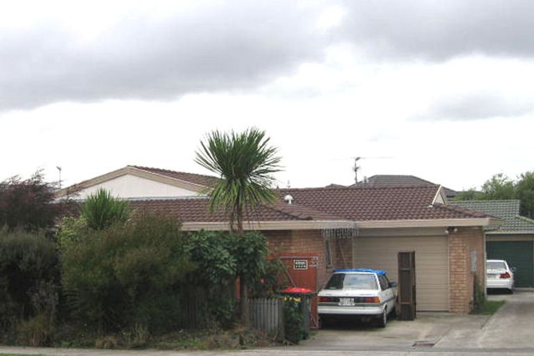 Photo of property in 16a Munroe Road, Ranui, Auckland, 0612