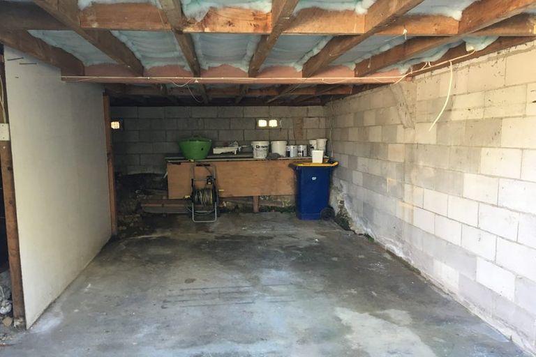 Photo of property in 2/19 Sudan Avenue, Milford, Auckland, 0620