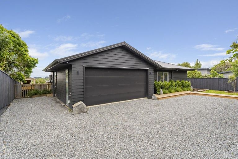 Photo of property in 22a Huia Street, Waikanae, 5036