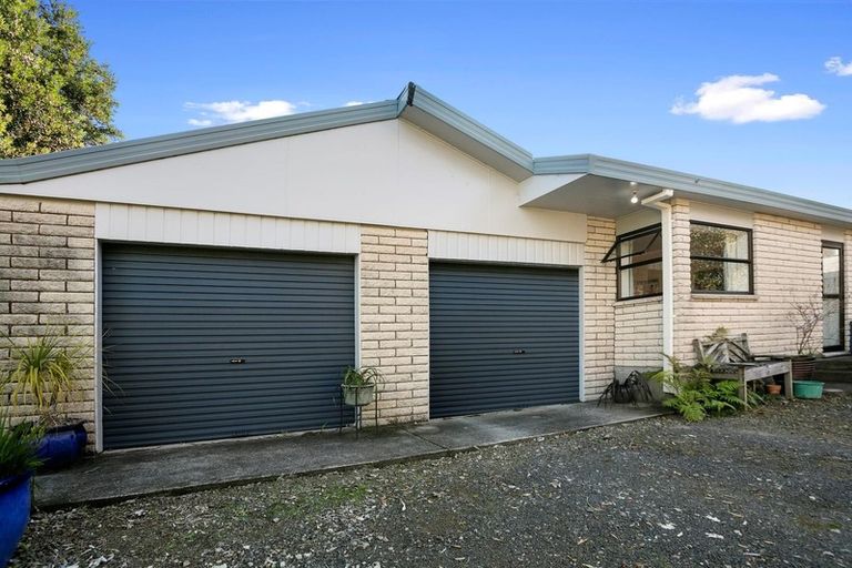 Photo of property in 1-3 Koutunui Road, Athenree, Katikati, 3177
