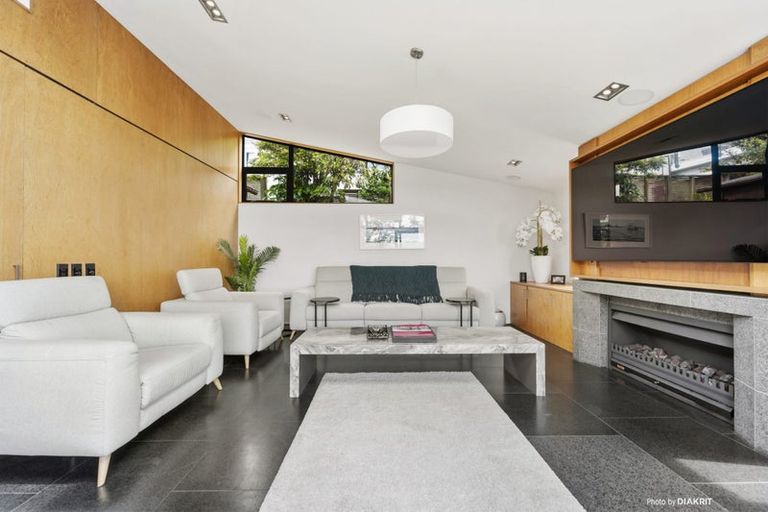 Photo of property in 51 Jubilee Road, Khandallah, Wellington, 6035