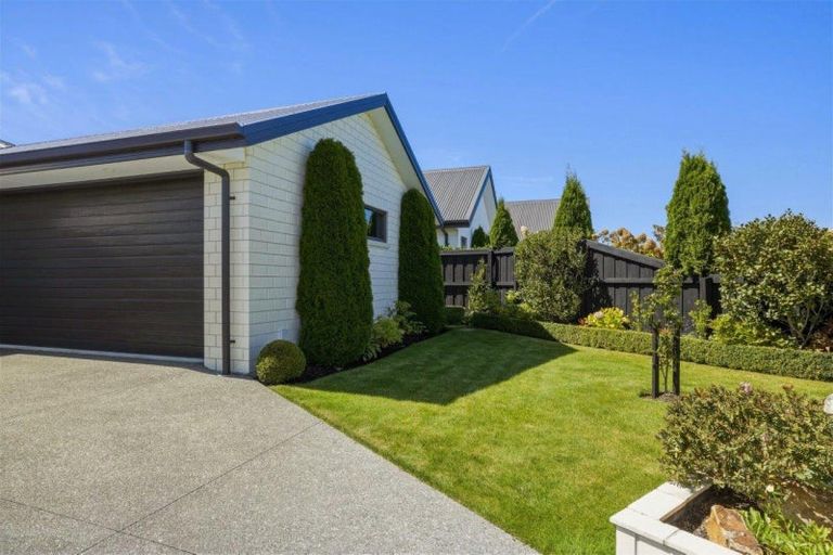 Photo of property in 11 Wyllie Place, Amberley, 7410