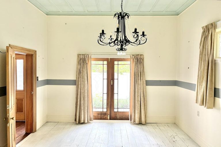 Photo of property in 25 Carruthers Street, Otane, 4202