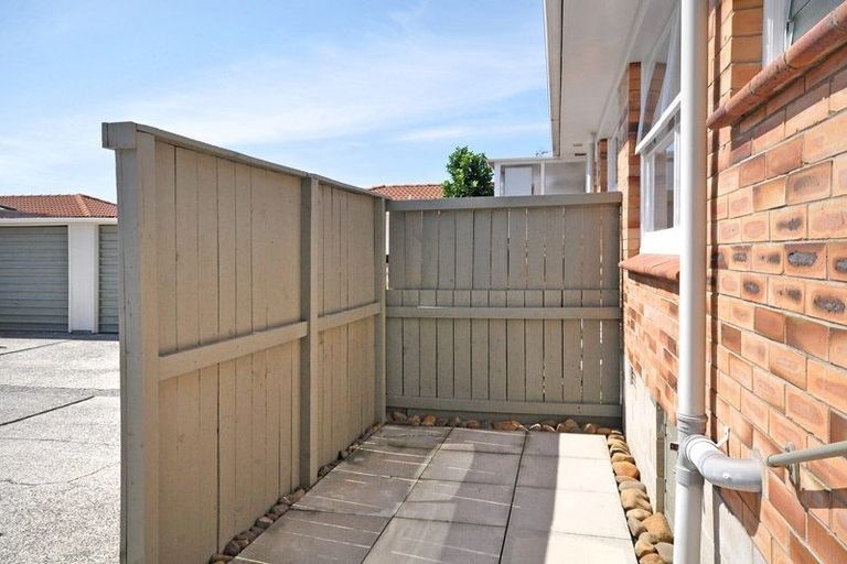 Photo of property in 2/5 Edward Avenue, Otara, Auckland, 2023