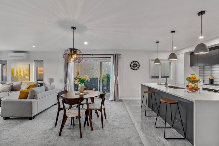 Photo of property in 9 Jeroboam Loop, Kumeu, 0810