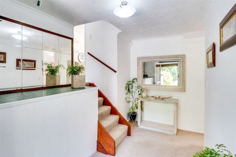 Photo of property in 18a Priestley Road, Bluff Hill, Napier, 4110