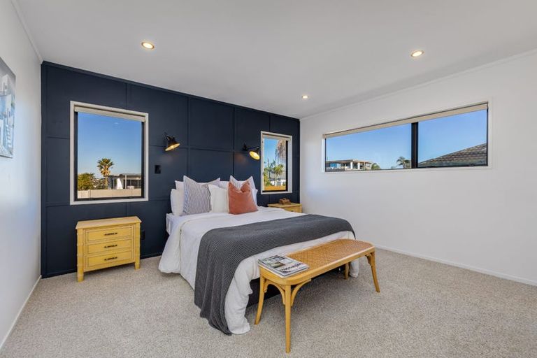 Photo of property in 2/30 Firth Road, Torbay, Auckland, 0630