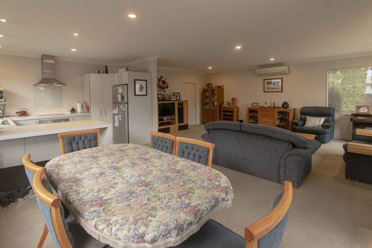 Photo of property in 210a Kennedy Road, Onekawa, Napier, 4110