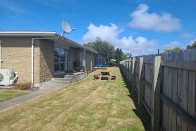 Photo of property in 100 Dunbeath Crescent, Kew, Invercargill, 9812