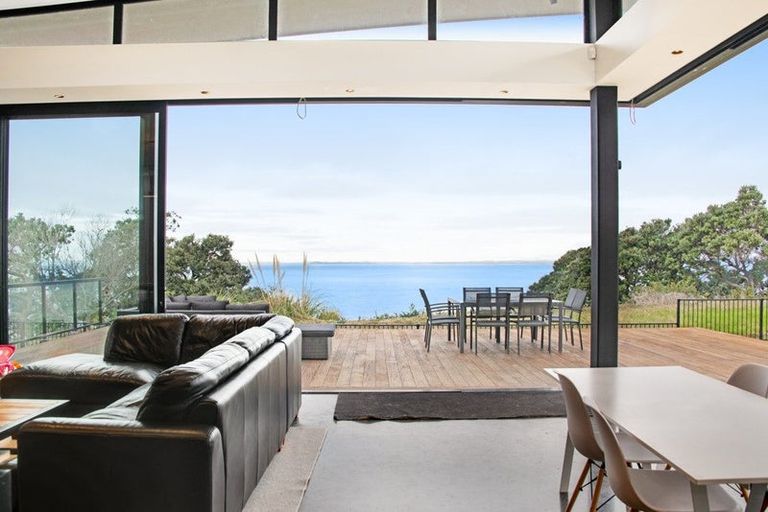 Photo of property in 22 East Point, Manly, Whangaparaoa, 0930