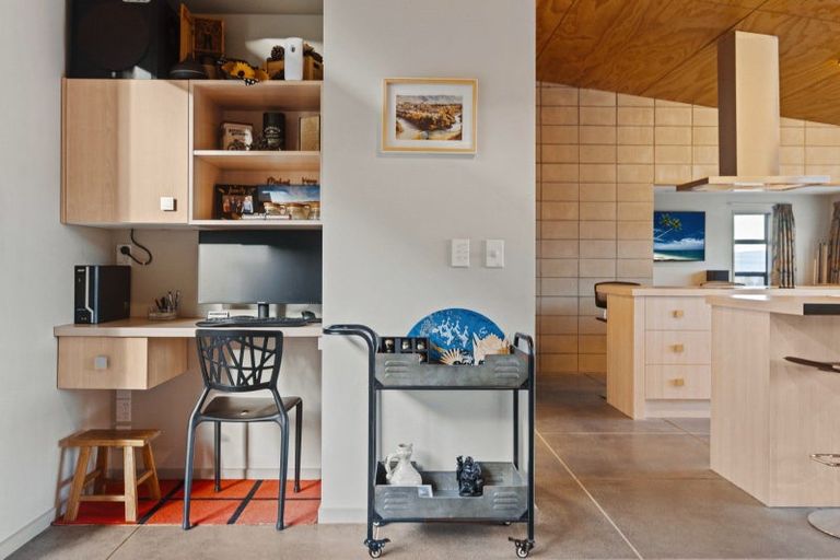 Photo of property in 36 Shields Street, Clyde, 9330