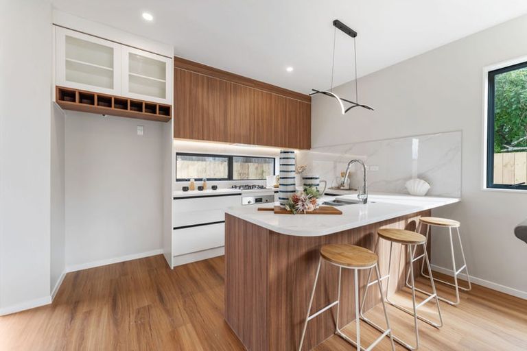 Photo of property in 4a Tawa Crescent, Manurewa, Auckland, 2102