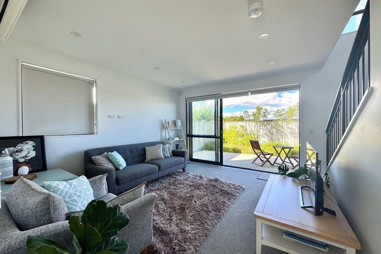 Photo of property in 13 Matairangi Avenue, Totara Heights, Auckland, 2105