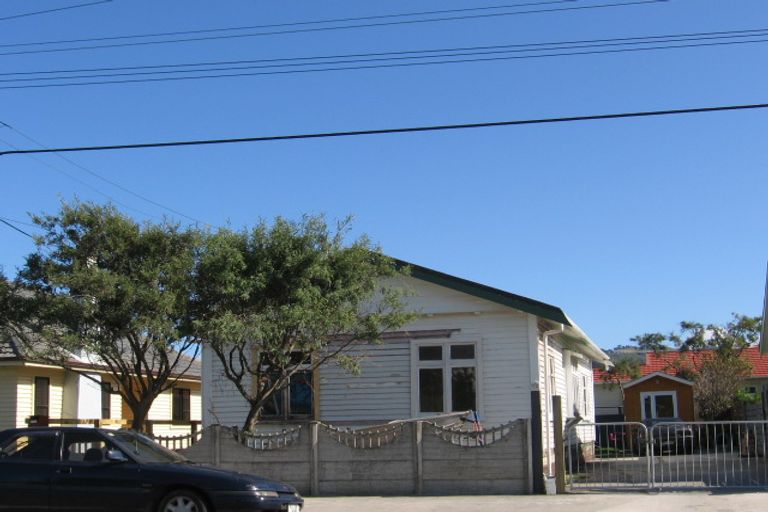 Photo of property in 73 William Street, Petone, Lower Hutt, 5012
