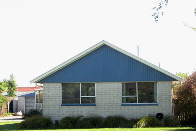 Photo of property in 109 Lowry Avenue, Redwood, Christchurch, 8051