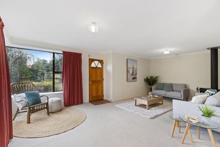 Photo of property in 126 Royal Park Drive, Parklands, Christchurch, 8083