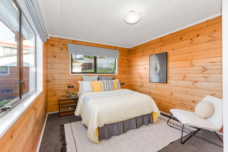 Photo of property in 37 Bodmin Terrace, Camborne, Porirua, 5026