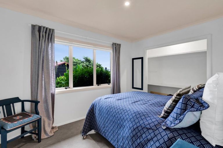 Photo of property in 171 Sealy Road, Omata, New Plymouth, 4374