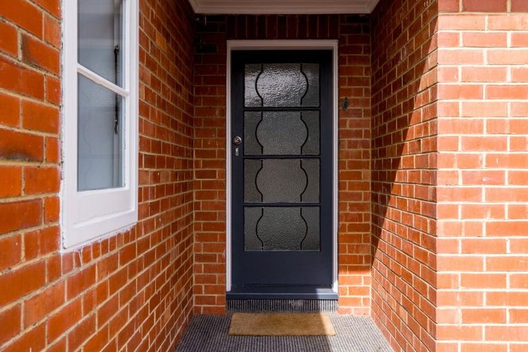 Photo of property in 5 Queen Street, Brighton, Dunedin, 9035