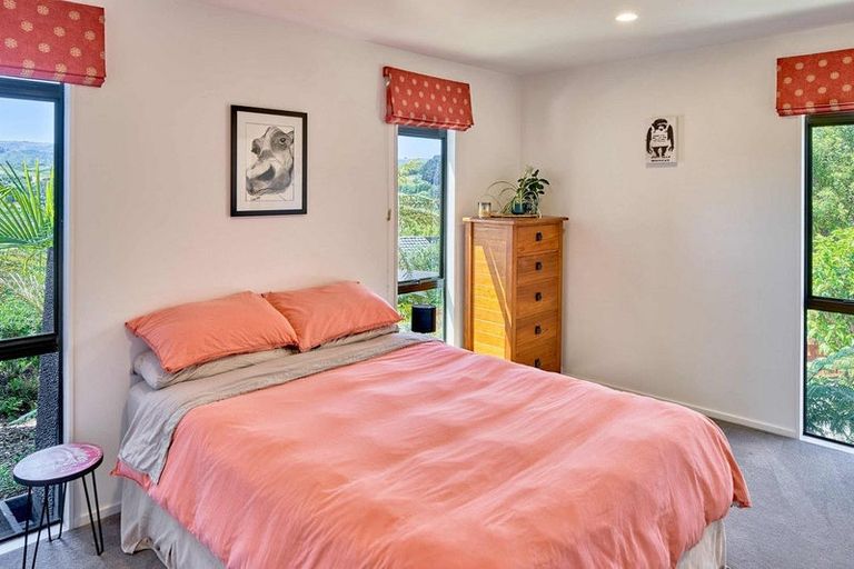 Photo of property in 17 Voyager Way, Whitby, Porirua, 5024