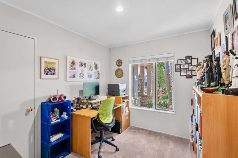 Photo of property in 7 Nypa Way, Somerville, Auckland, 2014