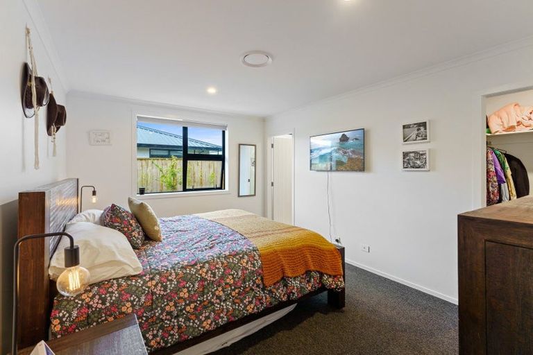 Photo of property in 5 Te Puke Te Ao Way, Otaki, 5512