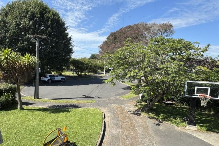 Photo of property in 8 Olympia Place, Riverlea, Hamilton, 3216