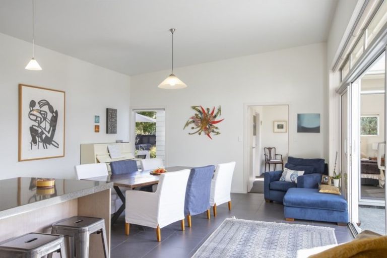 Photo of property in 50 Paraoa Crescent, Omaha, Warkworth, 0986