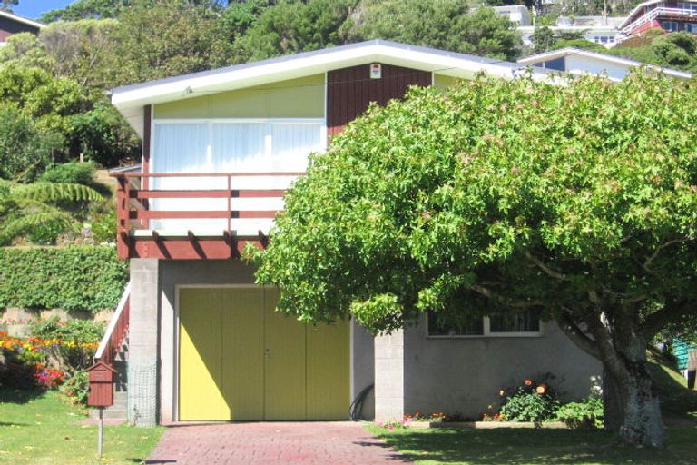 Photo of property in 76 Warwick Street, Wilton, Wellington, 6012